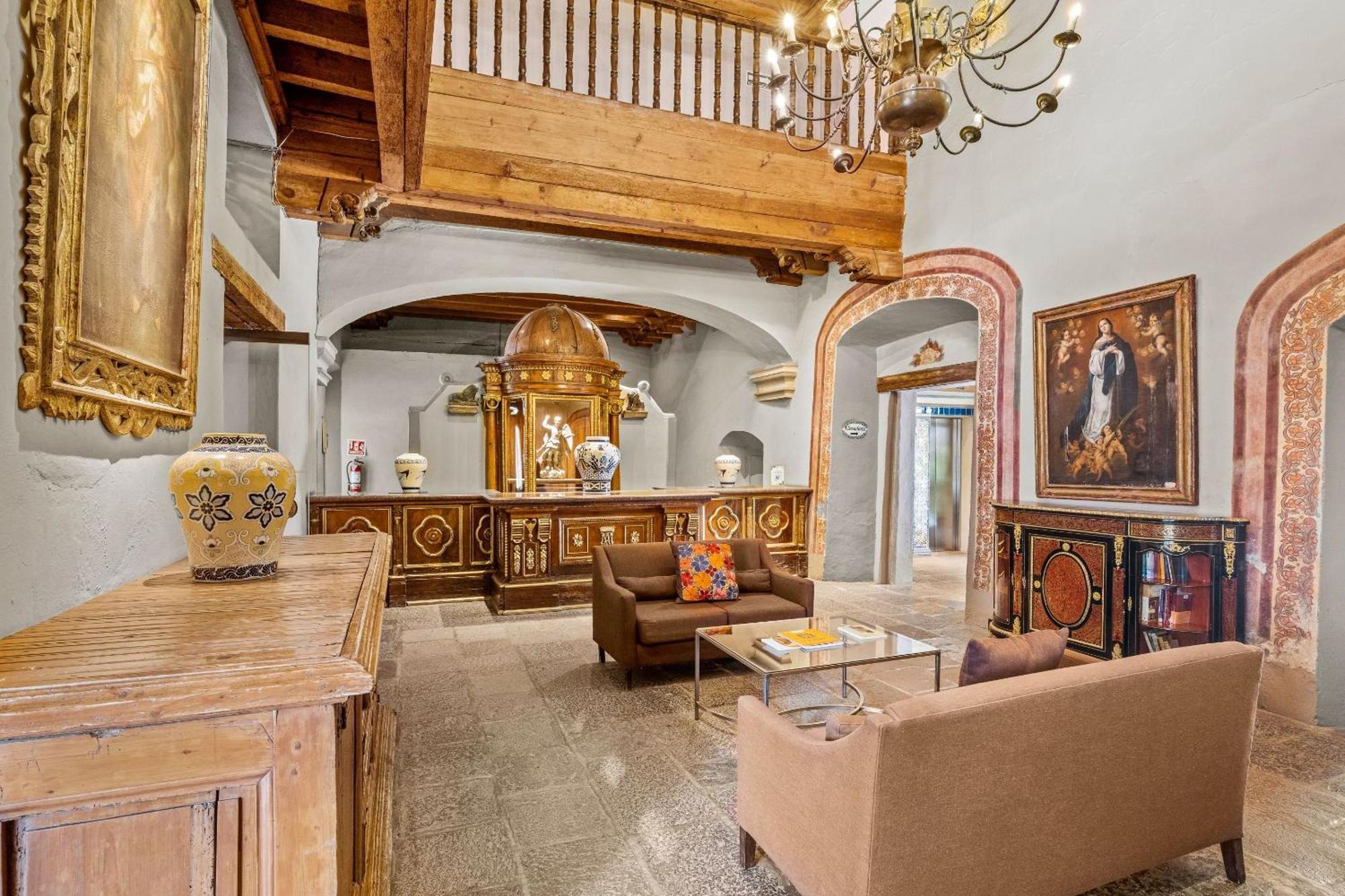 فندق Quinta Real بويبلا المظهر الخارجي الصورة The lobby of the hotel